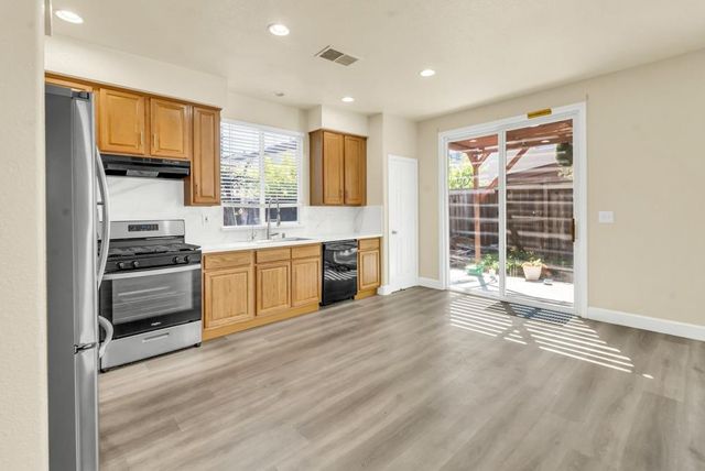 4909 Winamac Dr, Sacramento, CA 95835