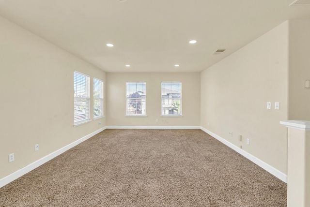 4909 Winamac Dr, Sacramento, CA 95835