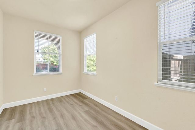 4909 Winamac Dr, Sacramento, CA 95835