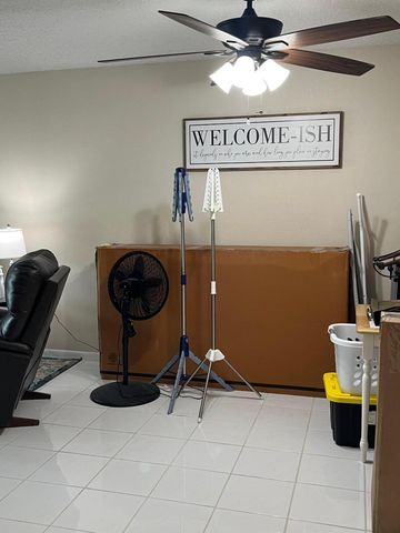 4054 N Pine Island Road 1a, Sunrise, FL 33351