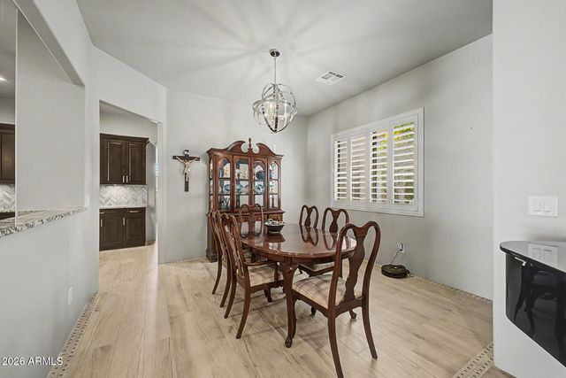 2639 W Lavitt Lane, Phoenix, AZ 85086