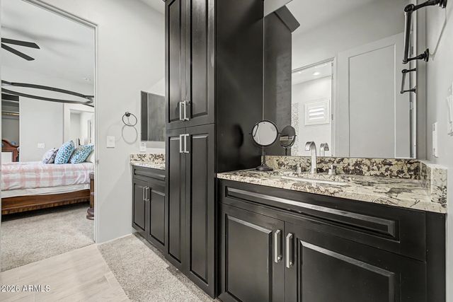 2639 W Lavitt Lane, Phoenix, AZ 85086