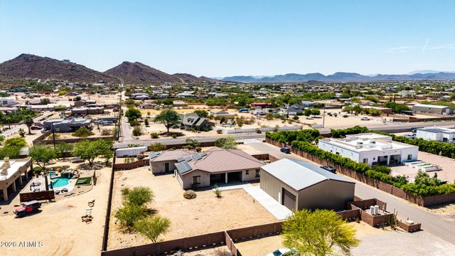 2639 W Lavitt Lane, Phoenix, AZ 85086