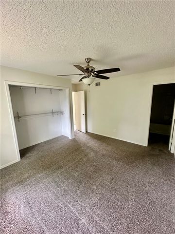 2202 S Jackson Cove, Russellville, AR 72802
