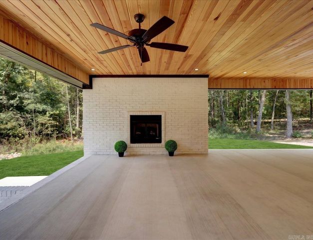 130 Jay Loop, Hot Springs, AR 71913