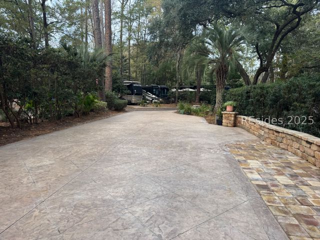 133 Arrow Road 54, Hilton Head Island, SC 29928