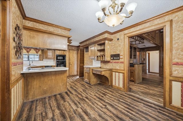 2704 Pine Needle Lane, Pearland, TX 77581