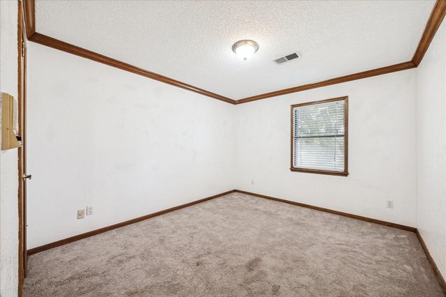 2704 Pine Needle Lane, Pearland, TX 77581