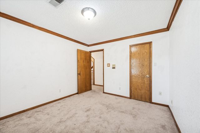 2704 Pine Needle Lane, Pearland, TX 77581