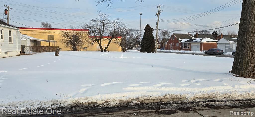 7410 Barrie Street, Dearborn, MI 48126