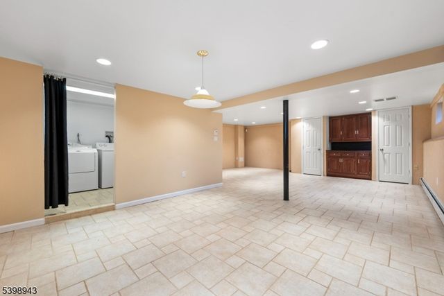 24 Faber Place, Nutley Twp., NJ 07110