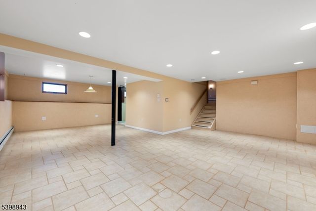 24 Faber Place, Nutley Twp., NJ 07110