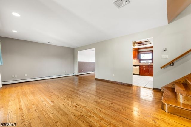 24 Faber Place, Nutley Twp., NJ 07110