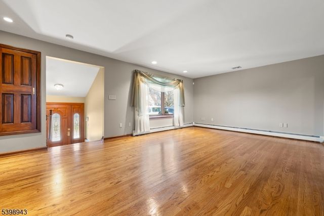 24 Faber Place, Nutley Twp., NJ 07110