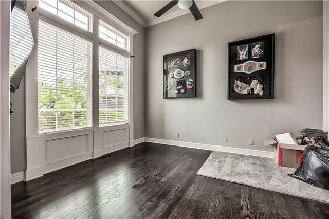 16620 Birch Street, Overland Park, KS 66085