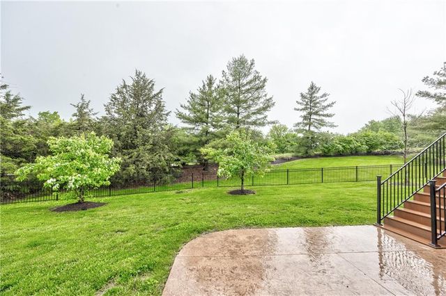 16620 Birch Street, Overland Park, KS 66085