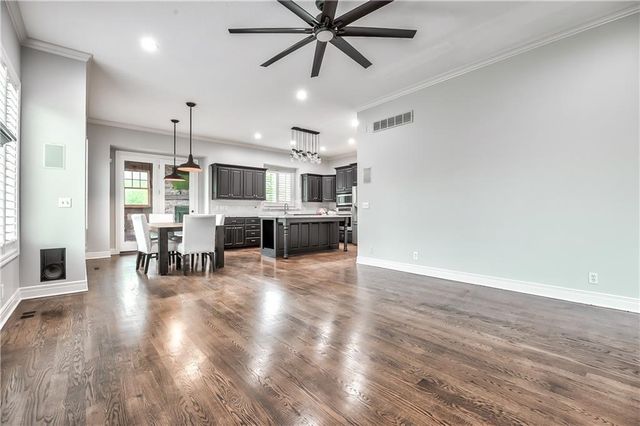 16620 Birch Street, Overland Park, KS 66085