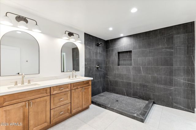 7035 E CYPRESS Street, Scottsdale, AZ 85257