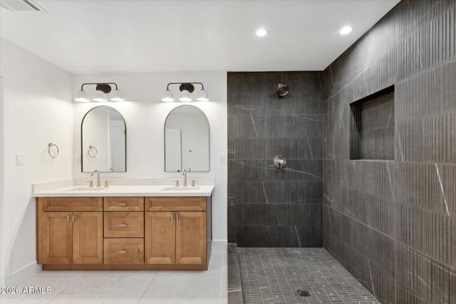 7035 E CYPRESS Street, Scottsdale, AZ 85257