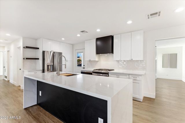 7035 E CYPRESS Street, Scottsdale, AZ 85257