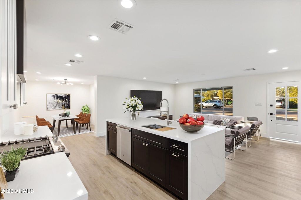 7035 E CYPRESS Street, Scottsdale, AZ 85257 — exterior