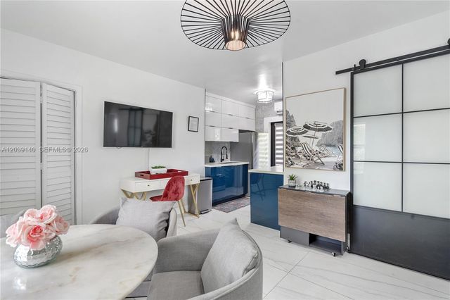 8270 NE 1st Place 4, Miami, FL 33138