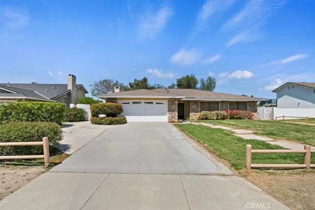 2386 Hialeah Circle, Norco, CA 92860