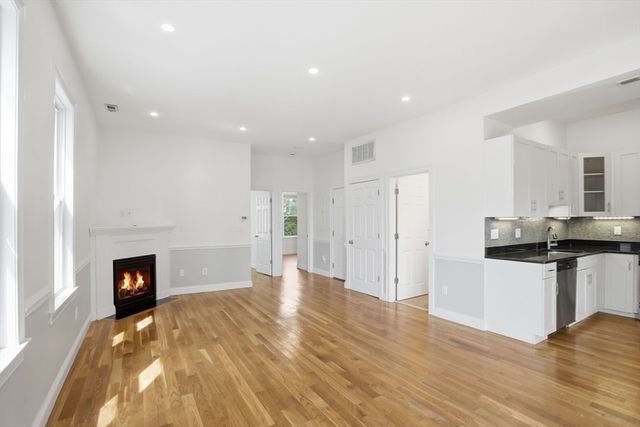 357 West Fourth St 2, Boston, MA 02127