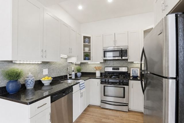 357 West Fourth St 2, Boston, MA 02127