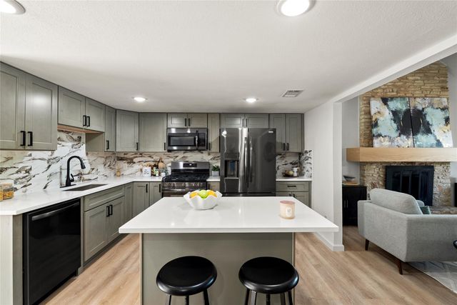 507 W Dittmar RD, Austin, TX 78745