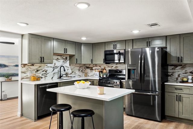 507 W Dittmar RD, Austin, TX 78745