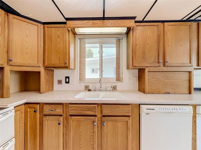 8101 113TH STREET 309, Seminole, FL 33772