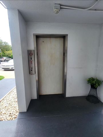 8101 113TH STREET 309, Seminole, FL 33772