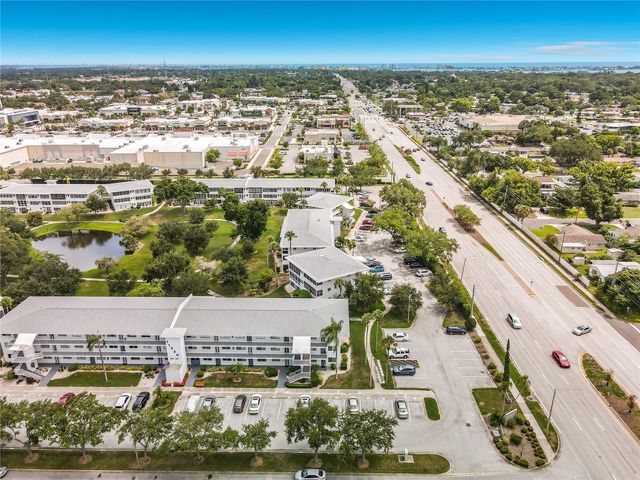 8101 113TH STREET 309, Seminole, FL 33772