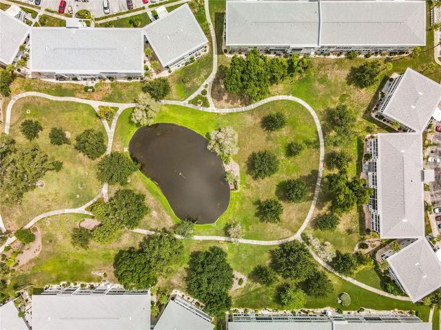 8101 113TH STREET 309, Seminole, FL 33772