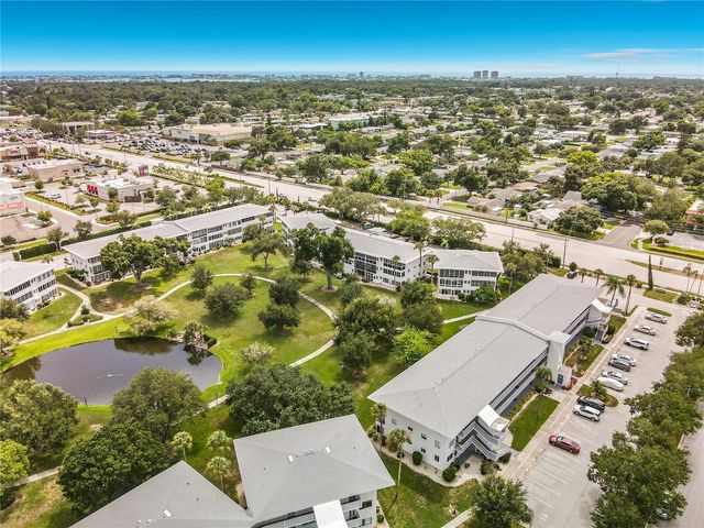 8101 113TH STREET 309, Seminole, FL 33772