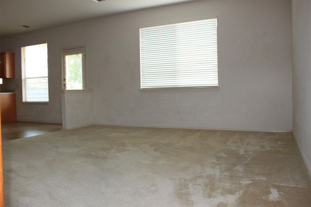 11700 Raymond C Ewry LN, Austin, TX 78748