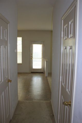 11700 Raymond C Ewry LN, Austin, TX 78748