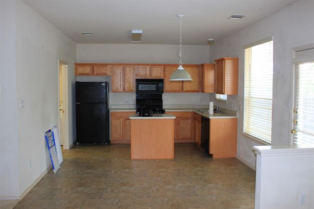 11700 Raymond C Ewry LN, Austin, TX 78748