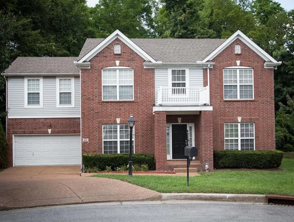 1029 Heathfield Cir, Brentwood, TN 37027