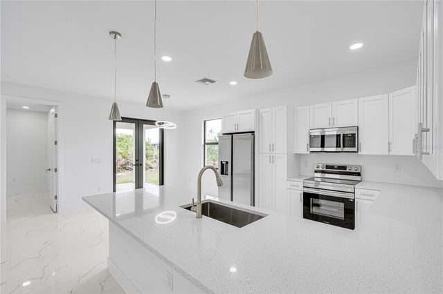 153 AUSTRALIAN DRIVE, Rotonda West, FL 33947