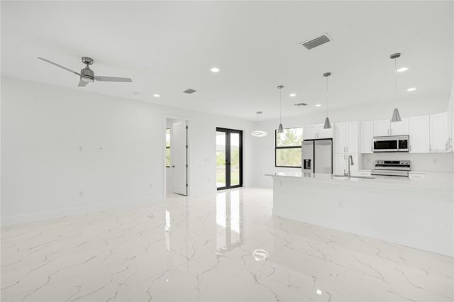 153 AUSTRALIAN DRIVE, Rotonda West, FL 33947