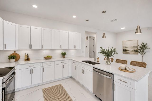 153 AUSTRALIAN DRIVE, Rotonda West, FL 33947