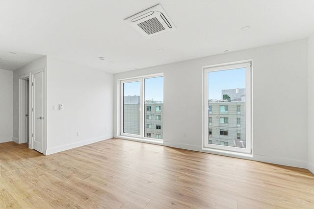 1035 Commonwealth Ave 609, Boston, MA 02215