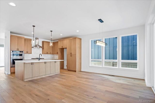 5604 Grandville Avenue, Longmont, CO 80503