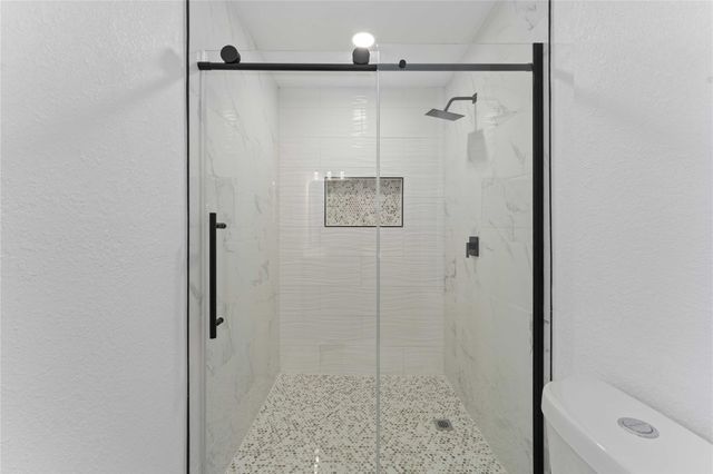 5722 W Bellfort Avenue, Houston, TX 77035