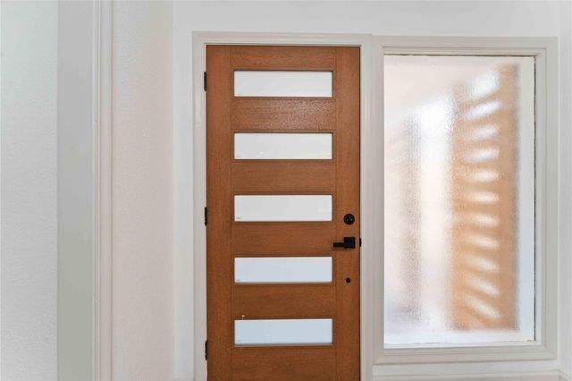 5722 W Bellfort Avenue, Houston, TX 77035