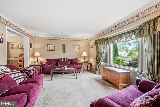 198 RAMBLEWOOD PKWY, Mount Laurel, NJ 08054