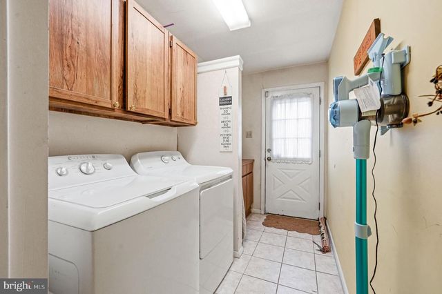 198 RAMBLEWOOD PKWY, Mount Laurel, NJ 08054