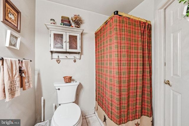 198 RAMBLEWOOD PKWY, Mount Laurel, NJ 08054